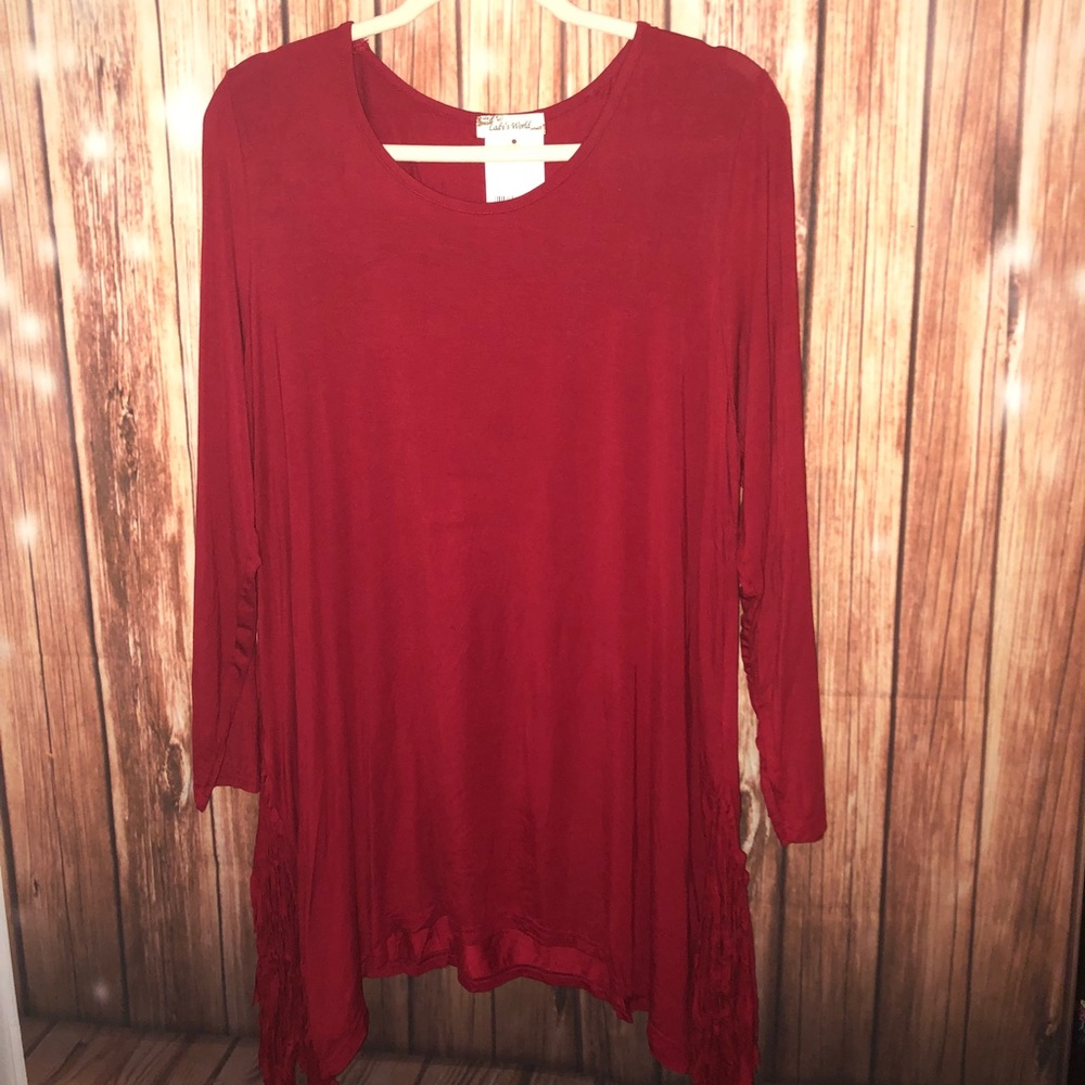 Maroon/burgundy 3/4 sleep fringe top